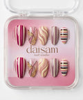 Color Lines press-on nails set Daisam